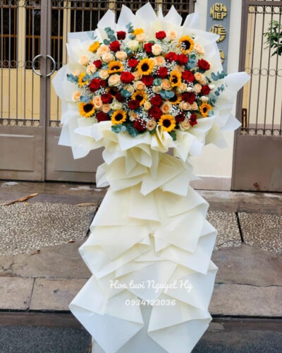 Hoa Chuc Mung Hien Dai 444