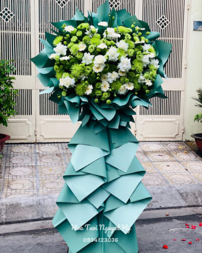 Hoa Khai Truong Xanh La Cay (2)